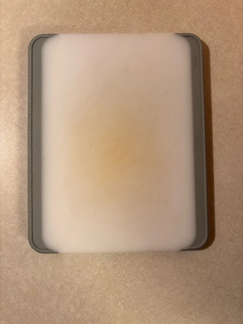 Pampered Chef 8” Bar Size Cutting Board